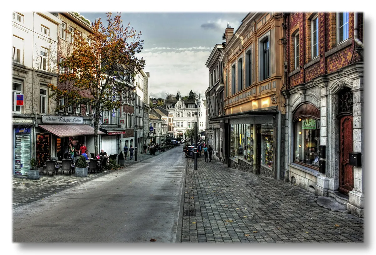 Aachen Club Dress Code: Your Guide to Nightlife Style in 2025