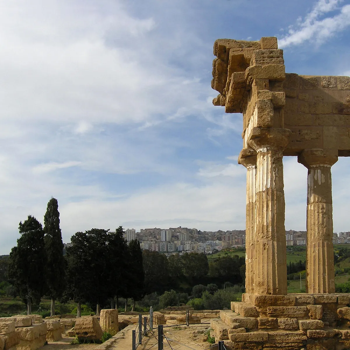 Agrigento Evening Entertainment: Your 2025 Nightlife Guide