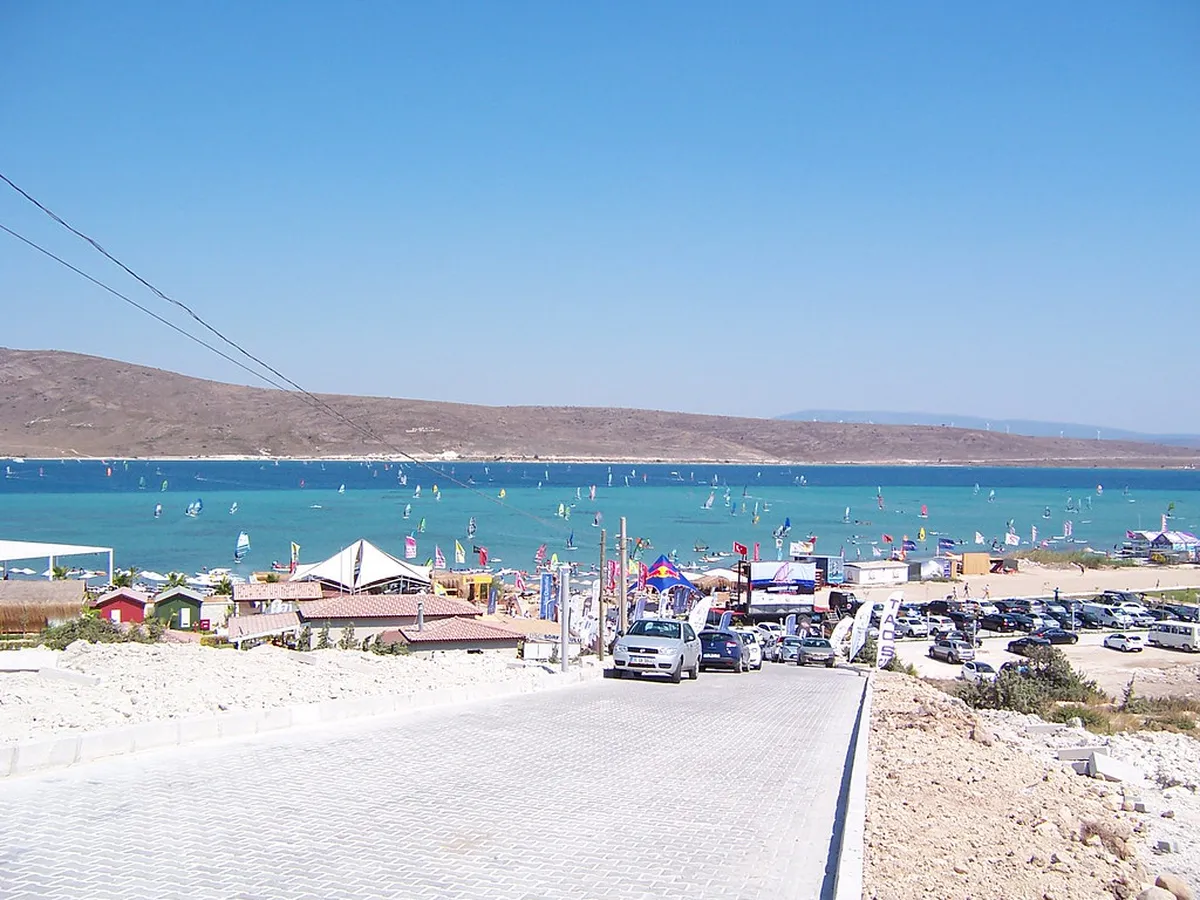 Optimize Your Summer: Alaçatı Beach Clubs Guide 2025
