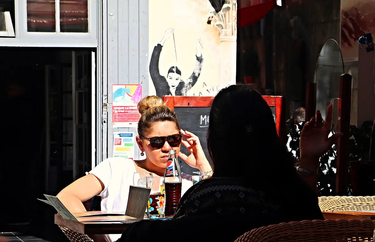 Arles Bar Opening Hours 2025: Your Guide to Nightlife