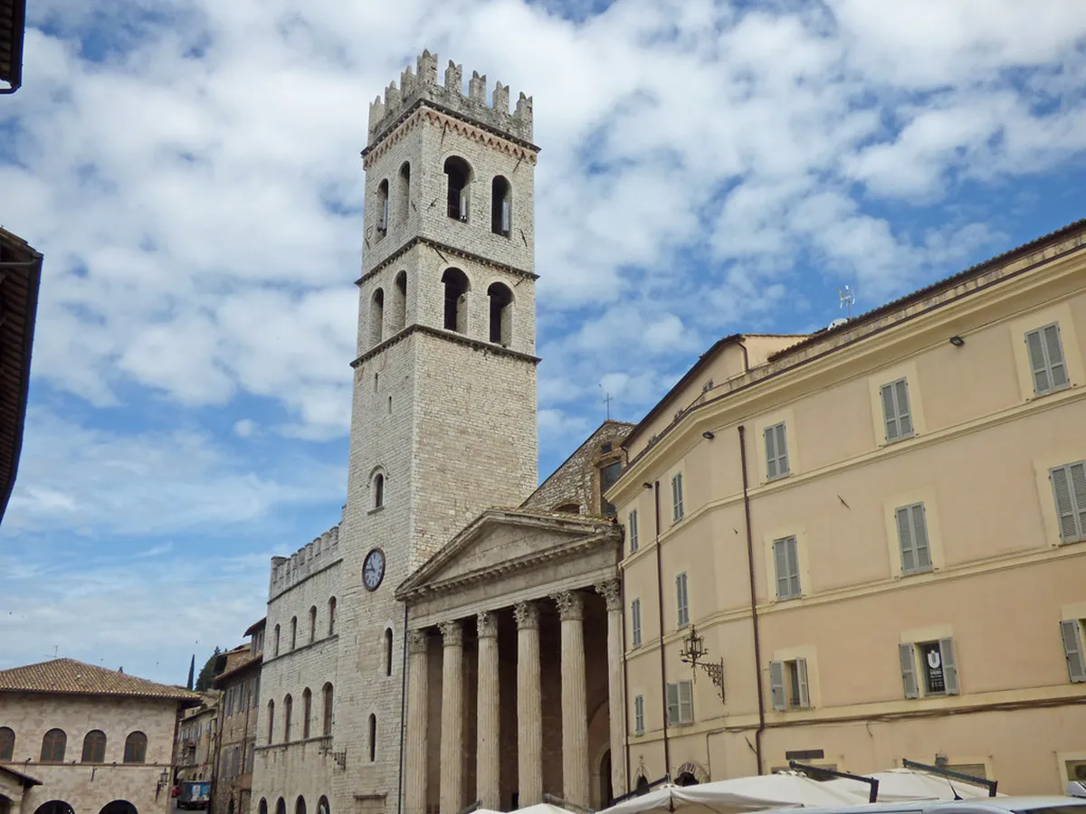Assisi Bars Guide 2025: Top Spots for Evening Drinks