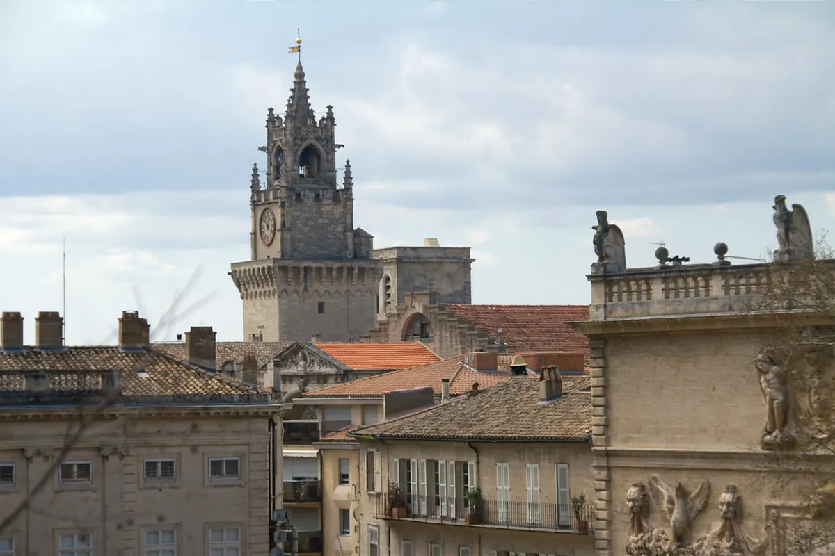 Avignon Rooftop Bars: Best Views & Cocktails in 2025
