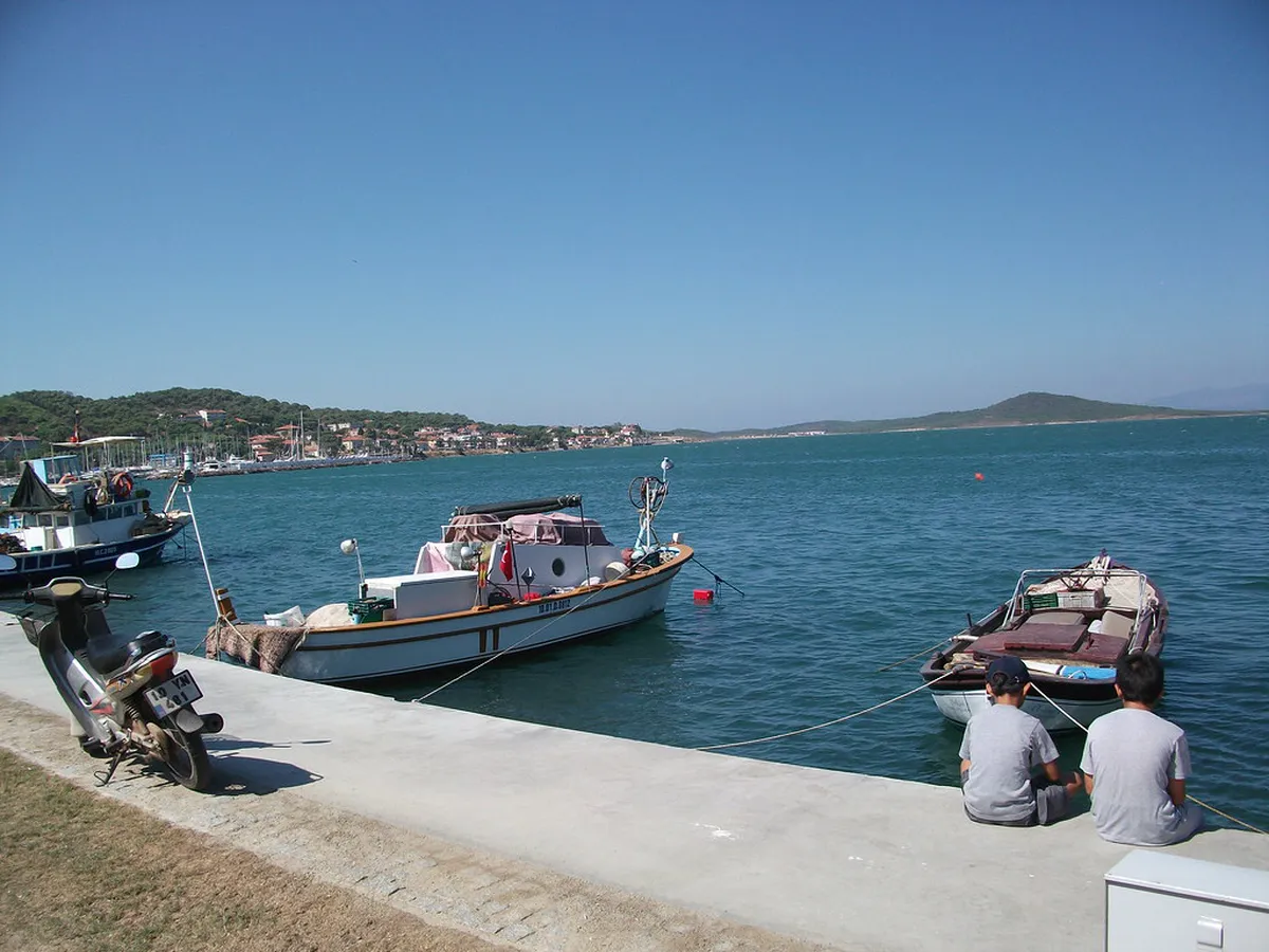 Ayvalık Nightlife Safety Tips: Your Essential 2025 Guide