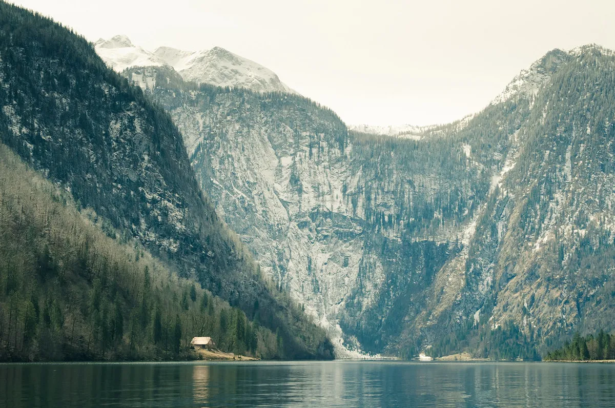 Discover Berchtesgaden's Best Traditional Pubs in 2025