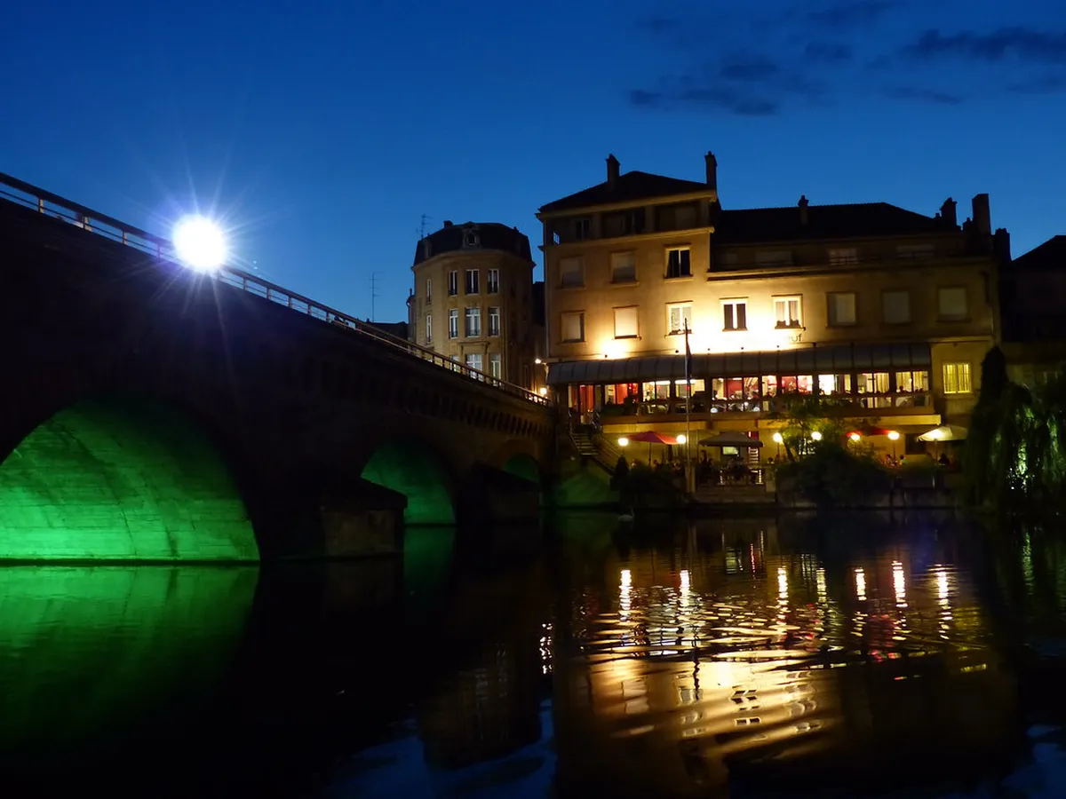 Besançon Night Transport Guide 2025: Your Safe Journey