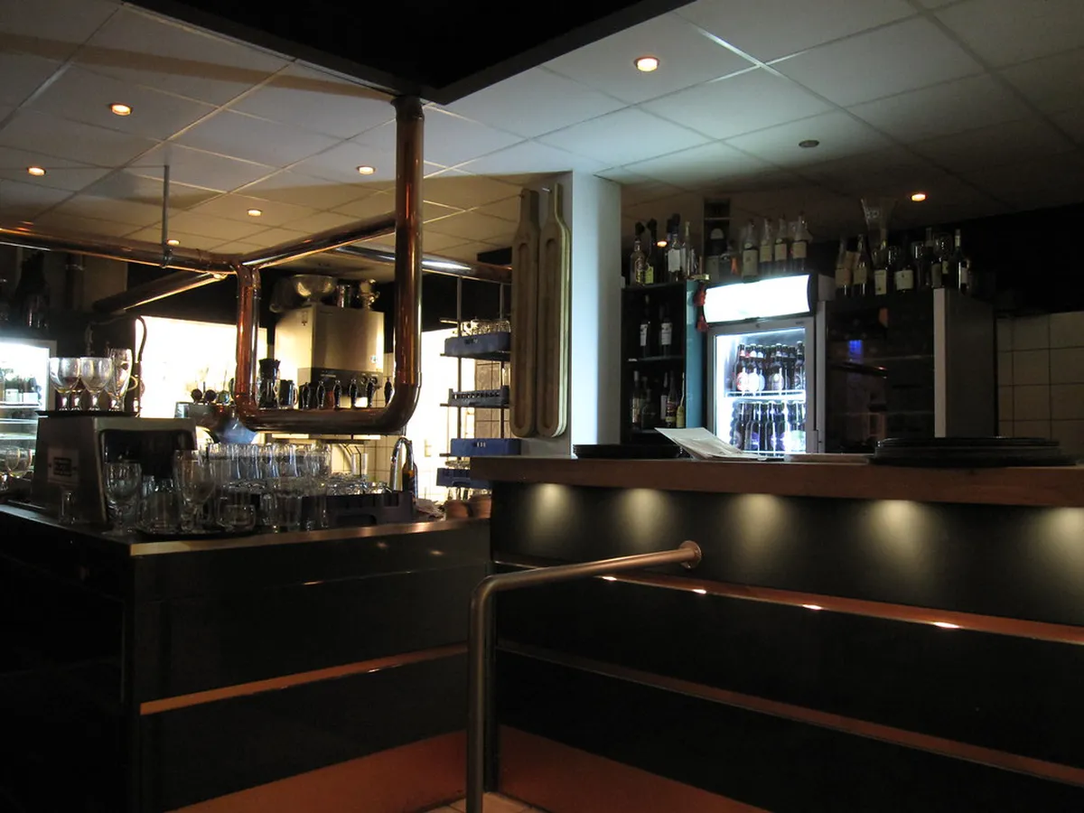 Aalborg's Best Bars: Your 2025 Nightlife Guide