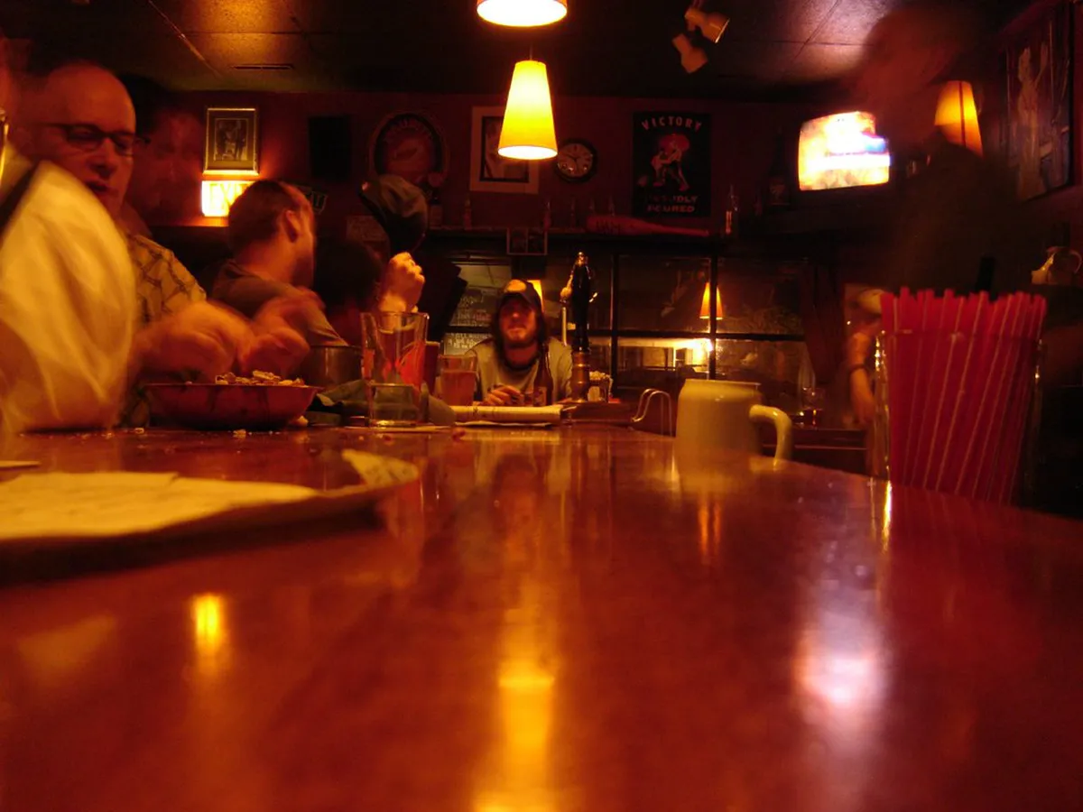 Exploring the Best Bars in Dover for a Perfect Night Out