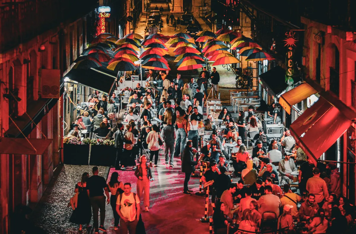 Best Bars Lisbon Nightlife: Top Spots & Insider Tips 2025