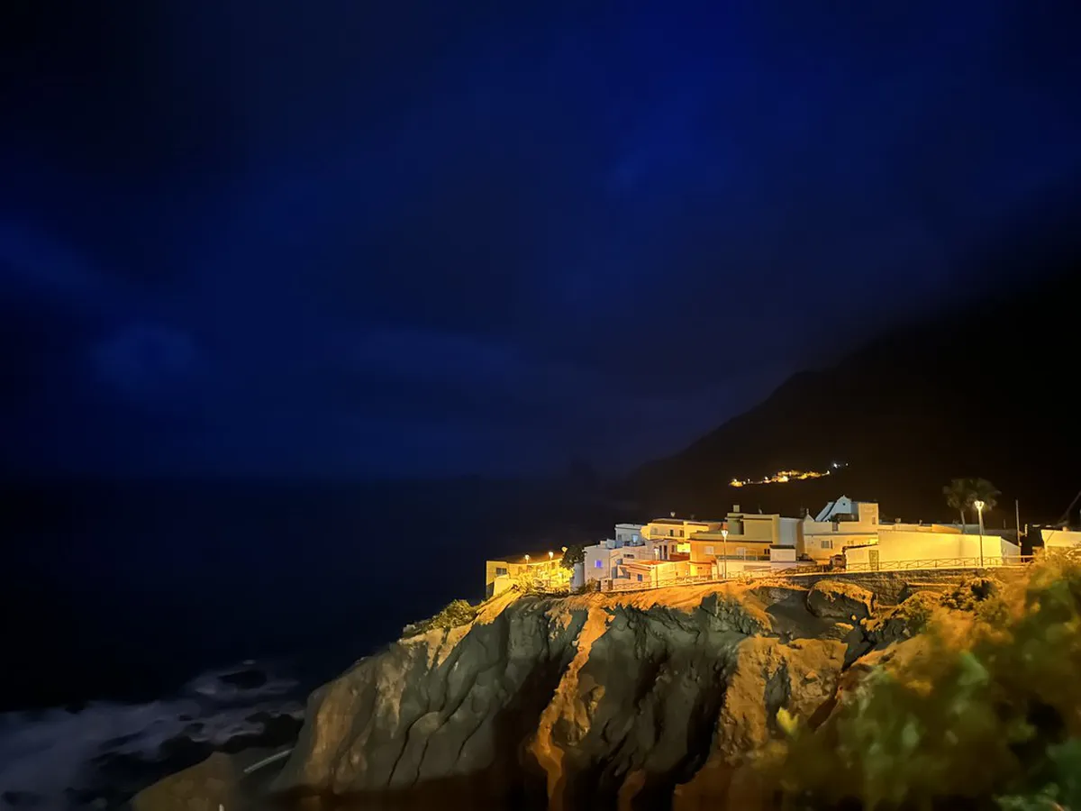 Best Bars in Santa Cruz Tenerife: Ultimate 2025 Guide