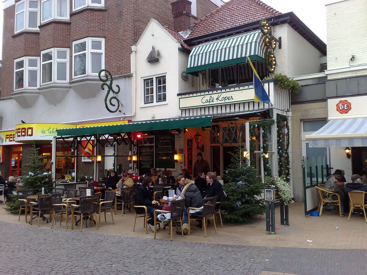 Best Koper Bars 2025: Top Nightlife Spots & Local Pubs