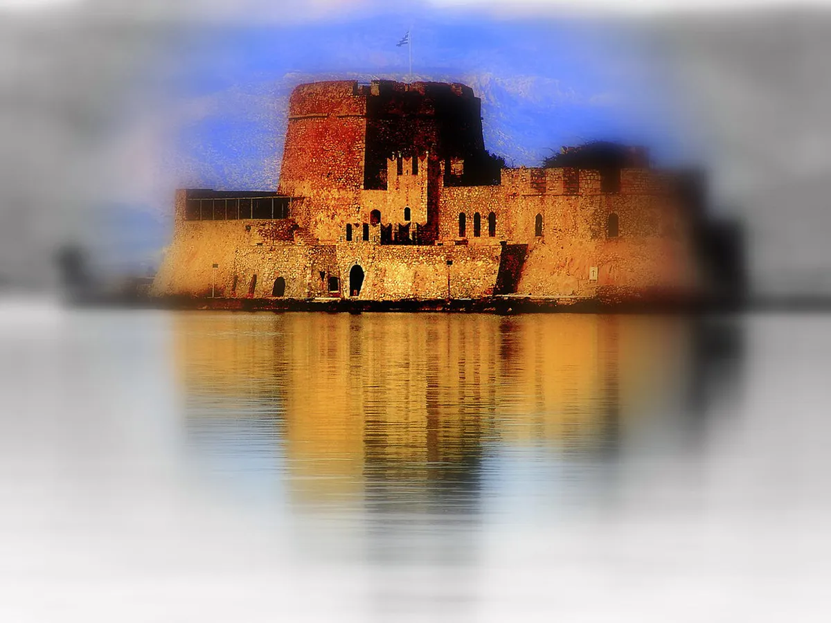 Best Nafplio Pubs 2025: Top Spots for Drinks & Fun
