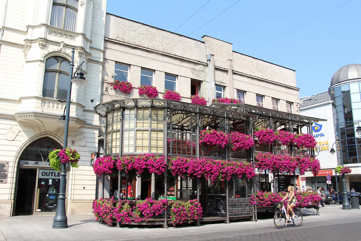 Łódź Nightlife: Discover the Best Nightclubs in 2025