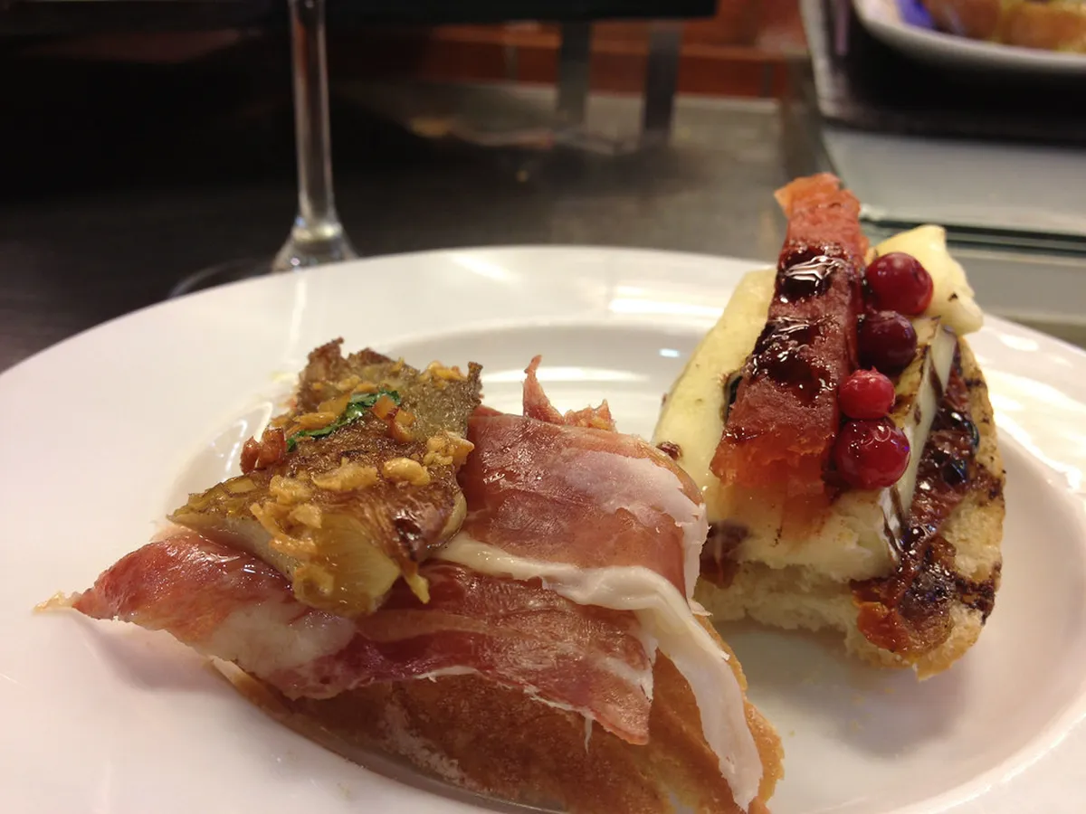Bilbao Late Night Food: Top Spots to Eat After Dark in 2025