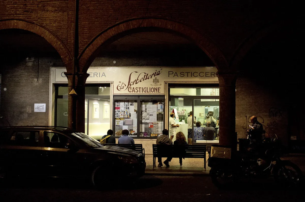 Bologna Late-Night Food: Top Spots for After-Hours Bites