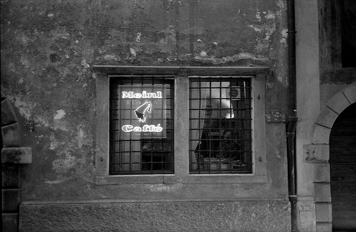 Bolzano Bozen Bar Prices: Your 2025 Guide to Drink Costs