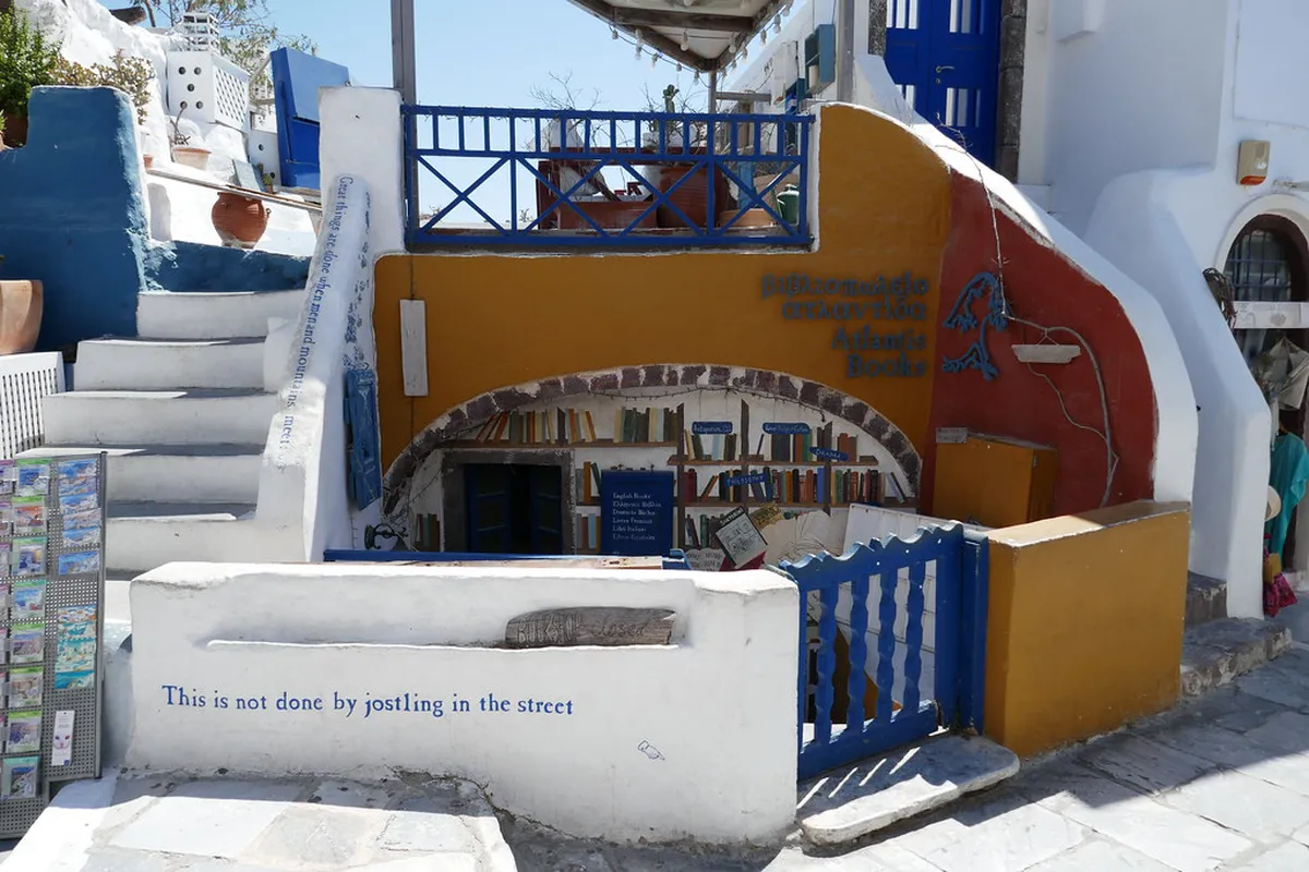 Book Oia Bar Reservations: Your 2025 Guide to Santorini's Best Spots