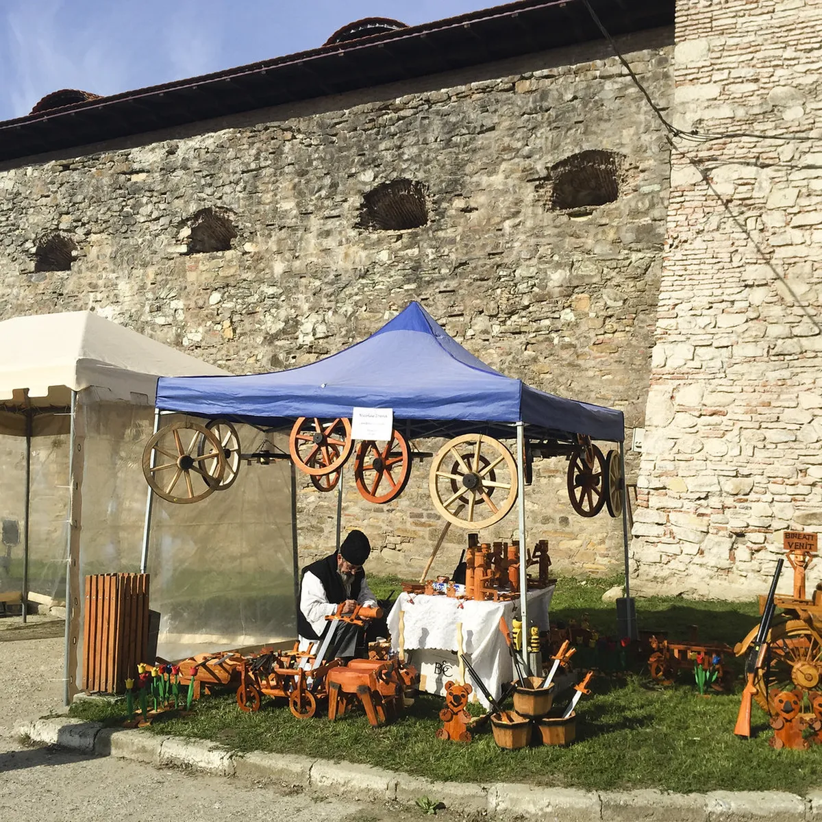 Braşov Craft Beer Pubs: Best Spots for Local Brews 2025