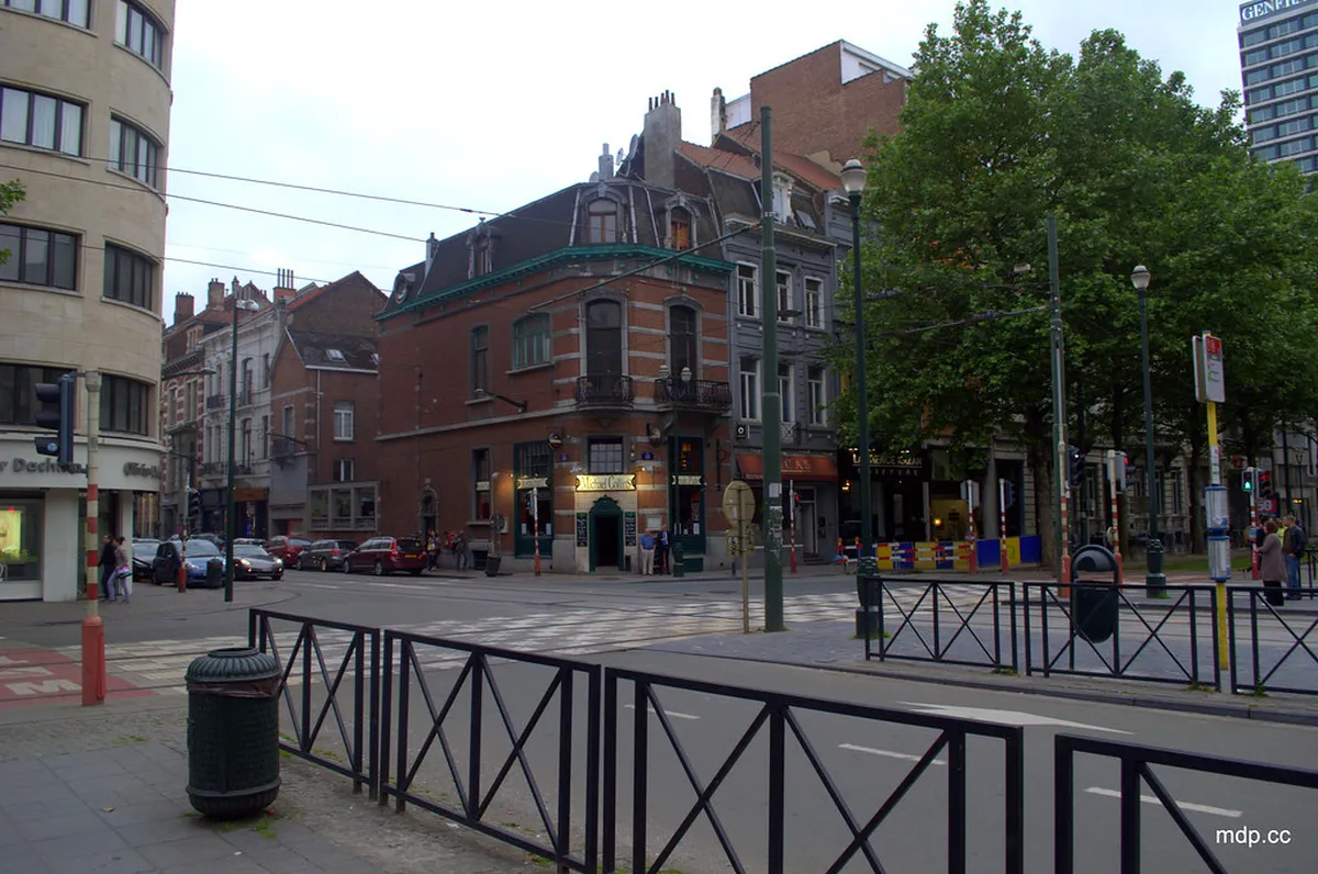 Discover the Best Brussels Pub Crawl in 2025