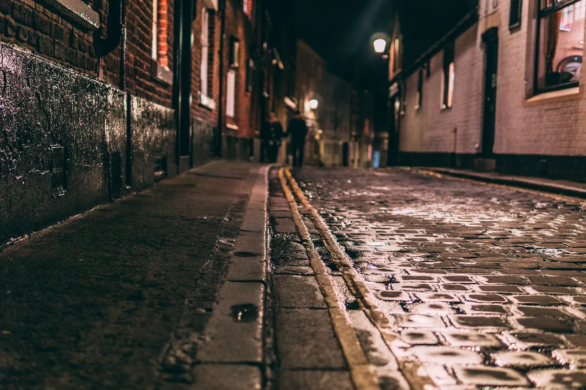 Chester Nightlife: Best Areas & Bars Guide 2025