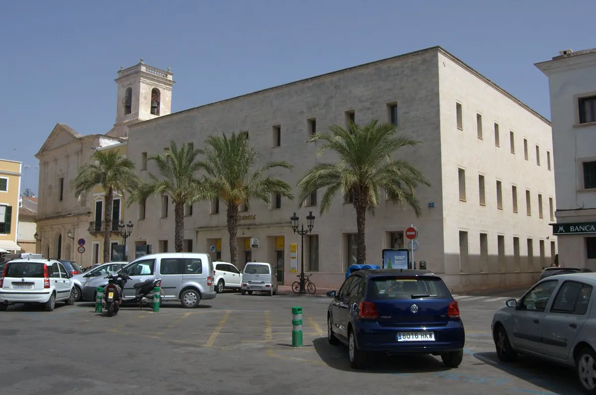 Discover Ciutadella Nightlife: Bars, Clubs & Fun in 2025