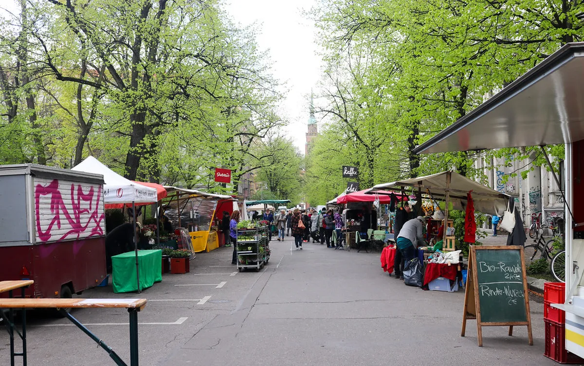 Como Nightlife Guide 2025: Bars, Clubs & Evening Fun