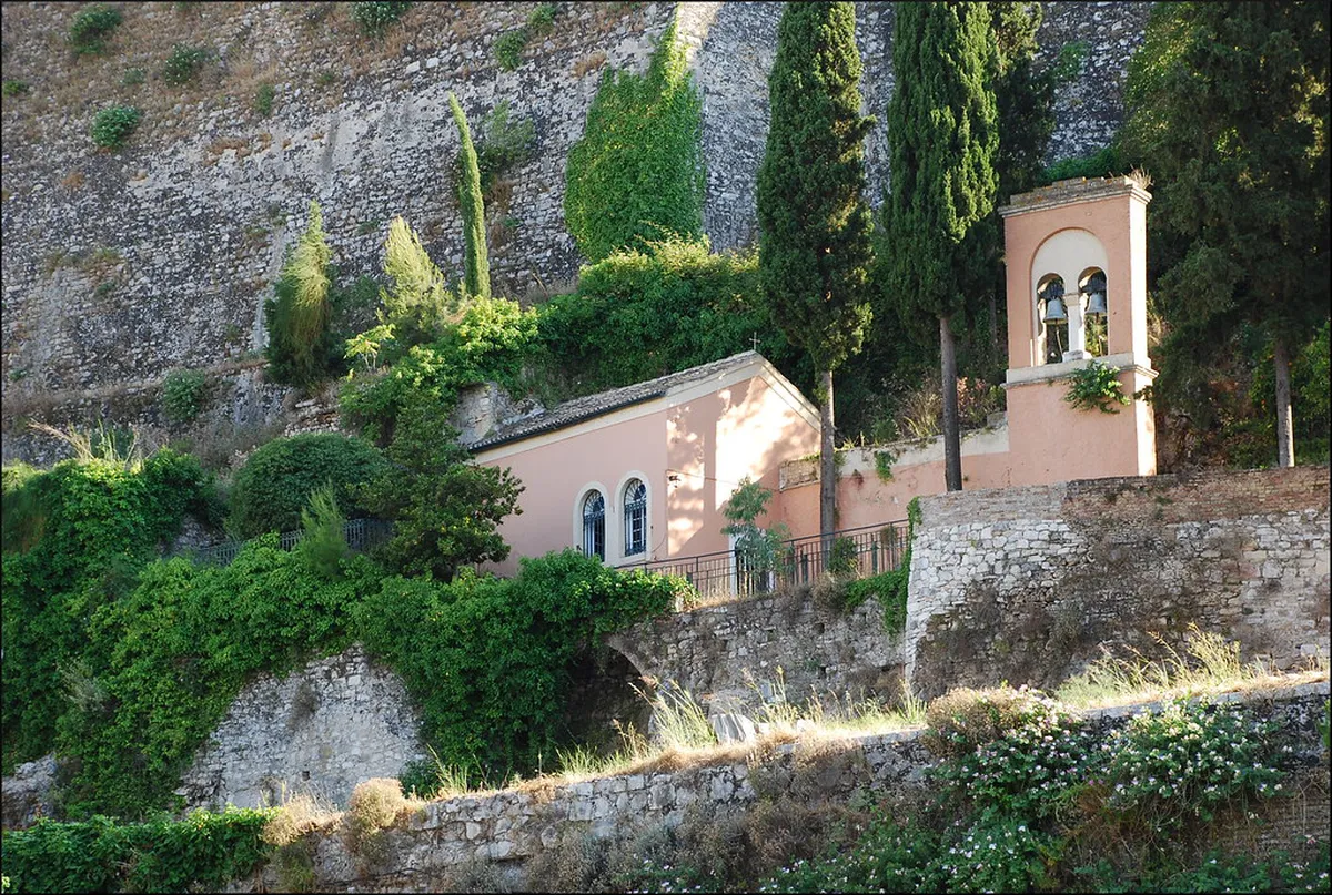 Corfu Town Clubbing Guide 2025: Nightlife & Party Tips
