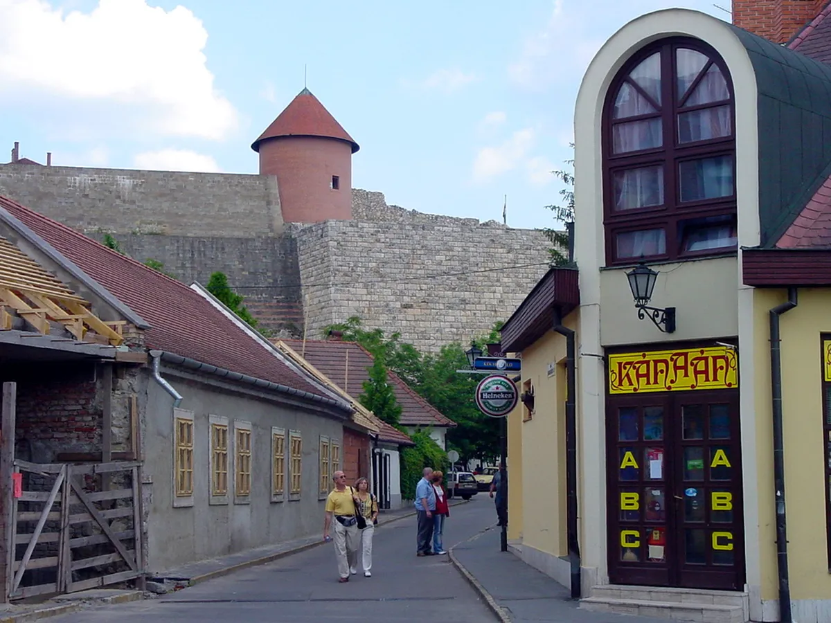Discover Eger's Best Craft Beer Bars in 2025