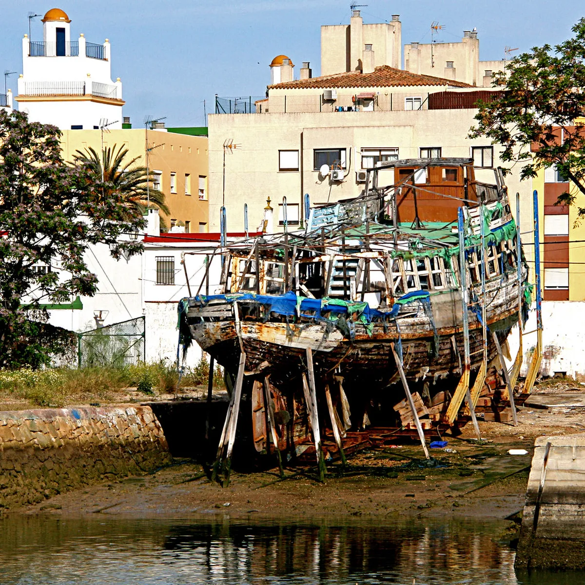 Discover El Puerto de Santa María Pubs: Top Spots for 2025