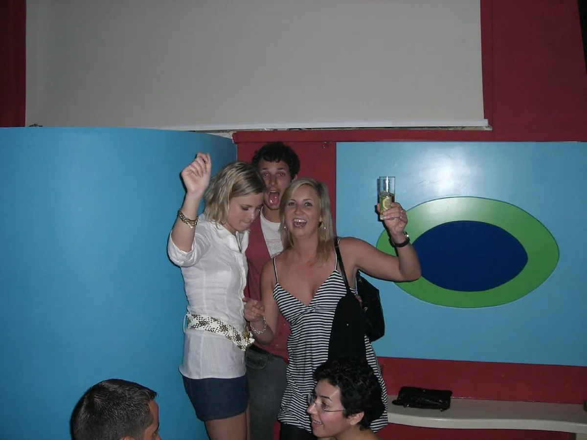 Fira Party Guide 2025: Your Ultimate Nightlife Planner