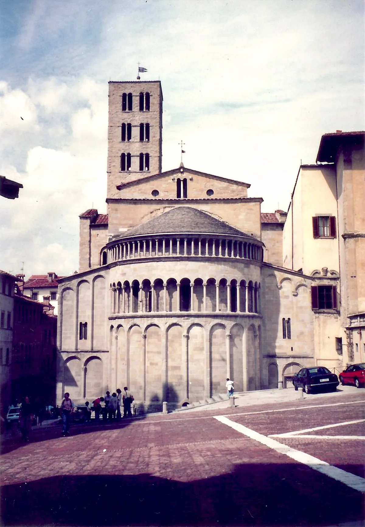 Getting Around Arezzo at Night: Your Ultimate Guide