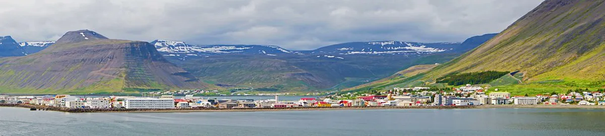Getting Around Ísafjörður Nightlife: Your 2025 Guide