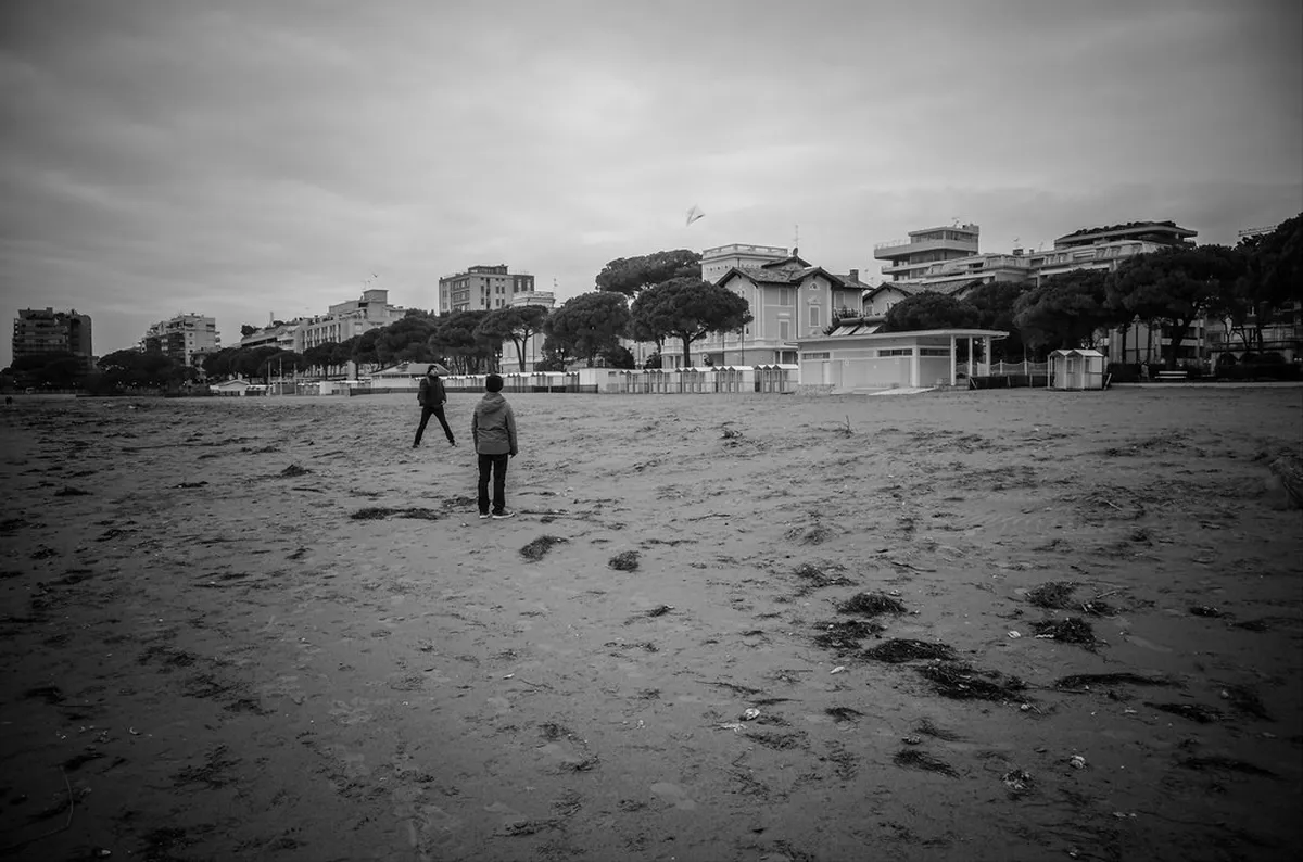 Grado's Best Beach Party Venues for Summer 2025