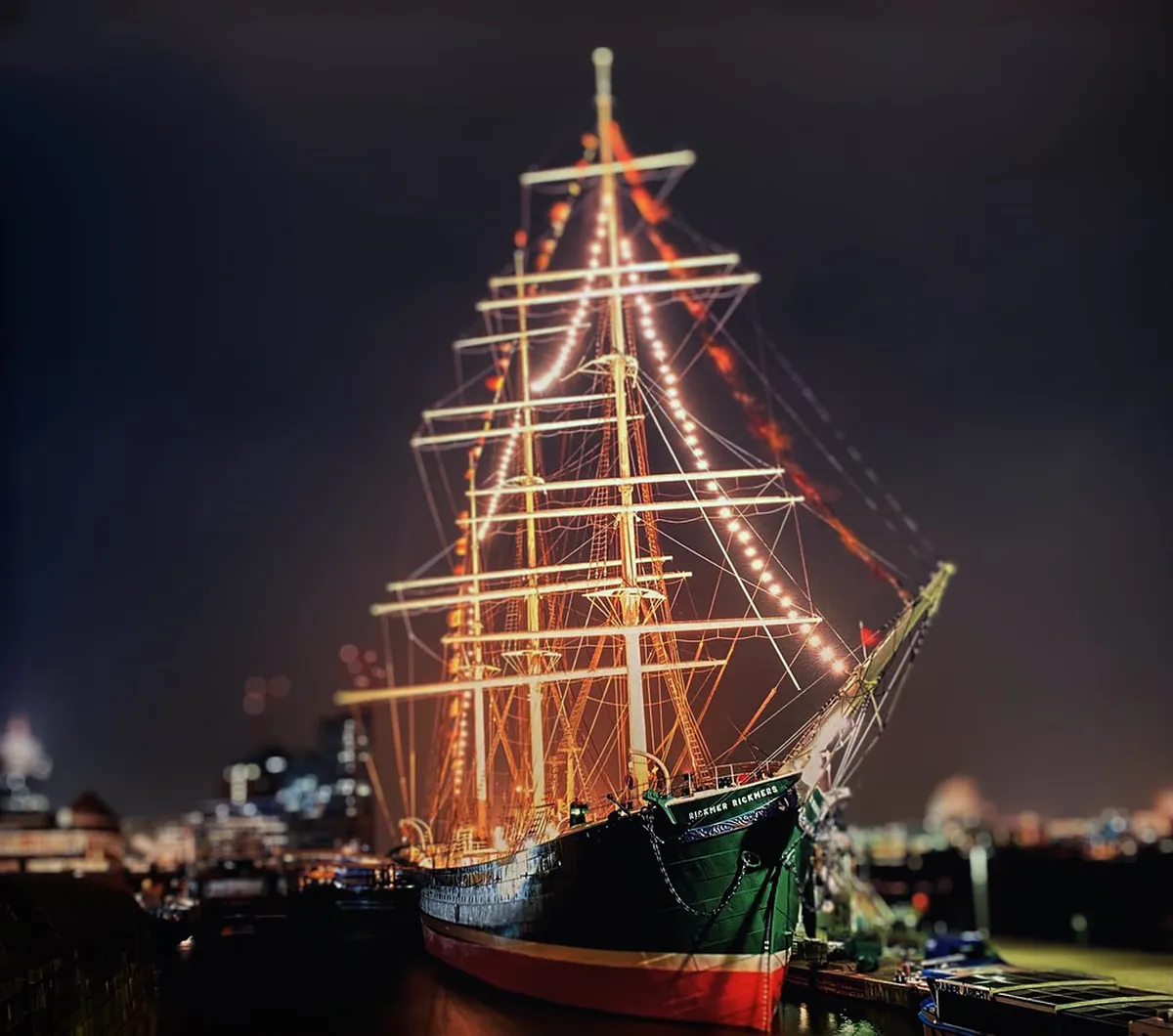 Hamburg Nightlife Safety: Your Essential 2025 Guide