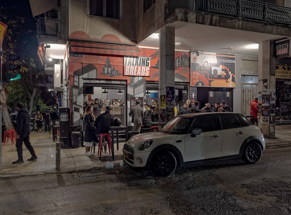 Hania Late Night Food: Best Spots to Eat After Dark 2025