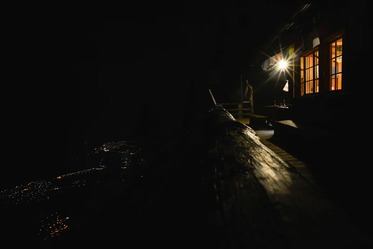 Interlaken Night Transport Guide 2025: Getting Around After Dark