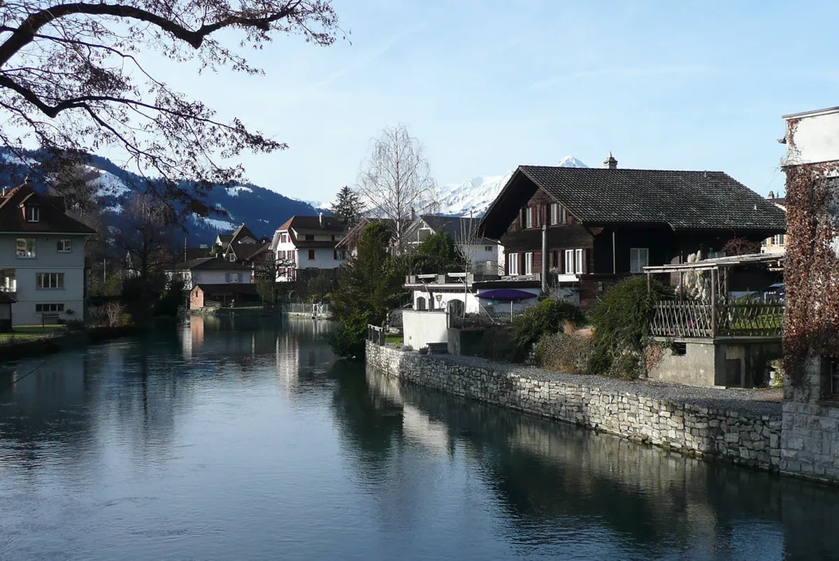 Experience Interlaken Nightlife in 2025: Bars, Clubs, & Fun