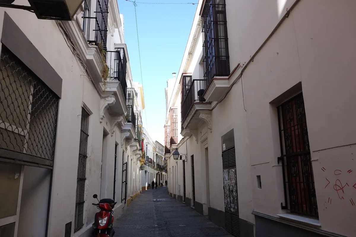 Jerez Budget Nightlife Tips 2025: Enjoy Fun on a Dime