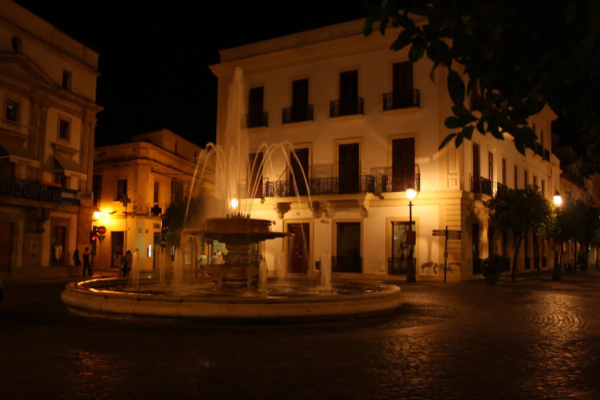 Your Guide to Jerez Night Transport in 2025