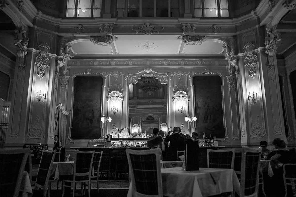 Karlovy Vary Nightlife for Couples: Romantic Evenings in 2025