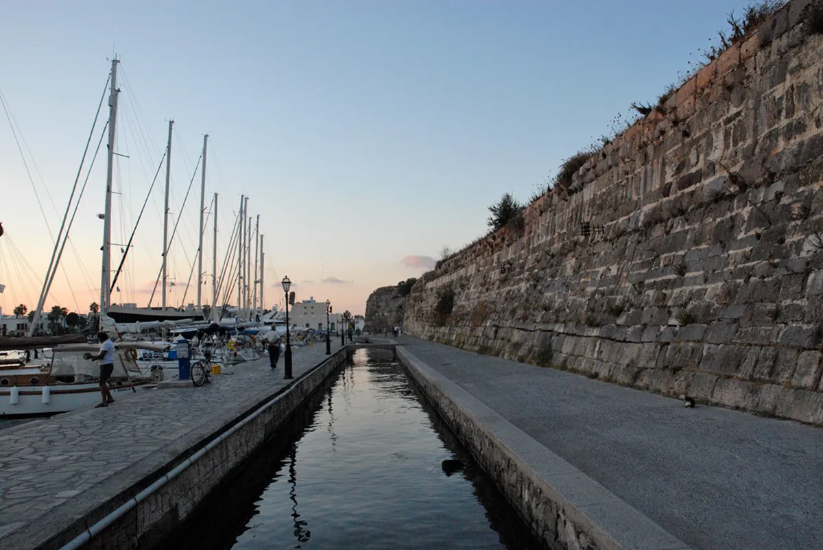 Kos Town Nightlife Guide 2025: Bars, Clubs & Insider Tips