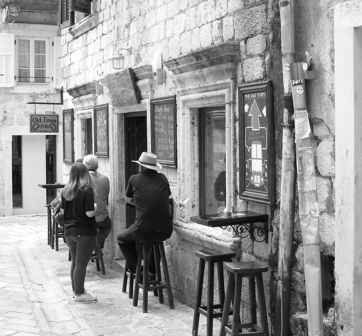 Your Ultimate Kotor Pub Crawl Guide for 2025
