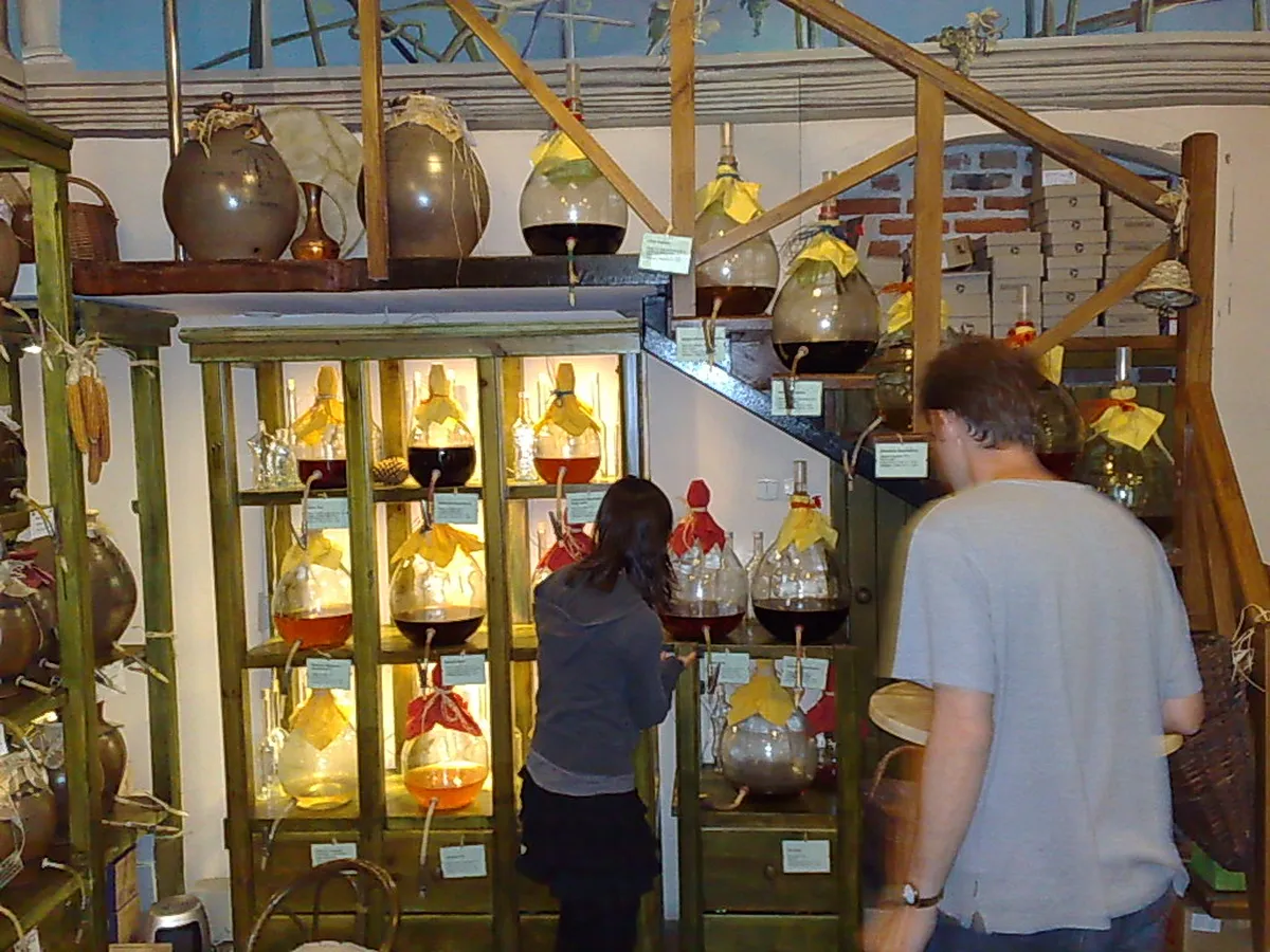 Kraków Vodka Tasting Tours: Your 2025 Ultimate Guide