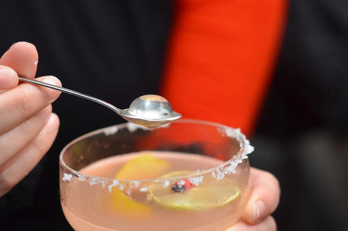 Best Lecce Cocktail Bars 2025: Top Drinks & Nightlife