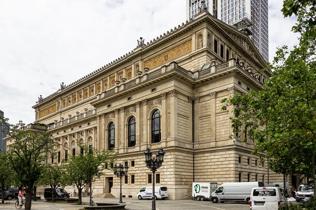 Leipzig Live Music Venues: Best Concerts & Gigs 2025