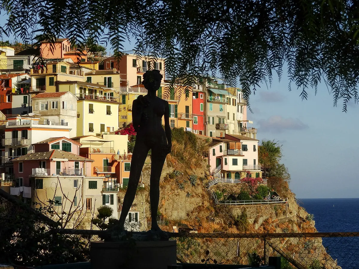 Manarola Evening Activities Guide 2025: Your Night Handbook