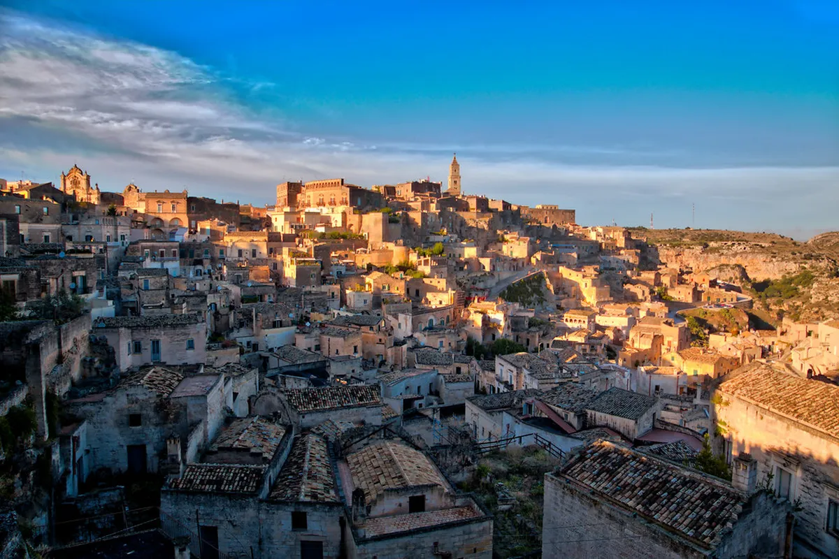 Matera Pub Crawl Itinerary: Best Nightlife 2025 Guide