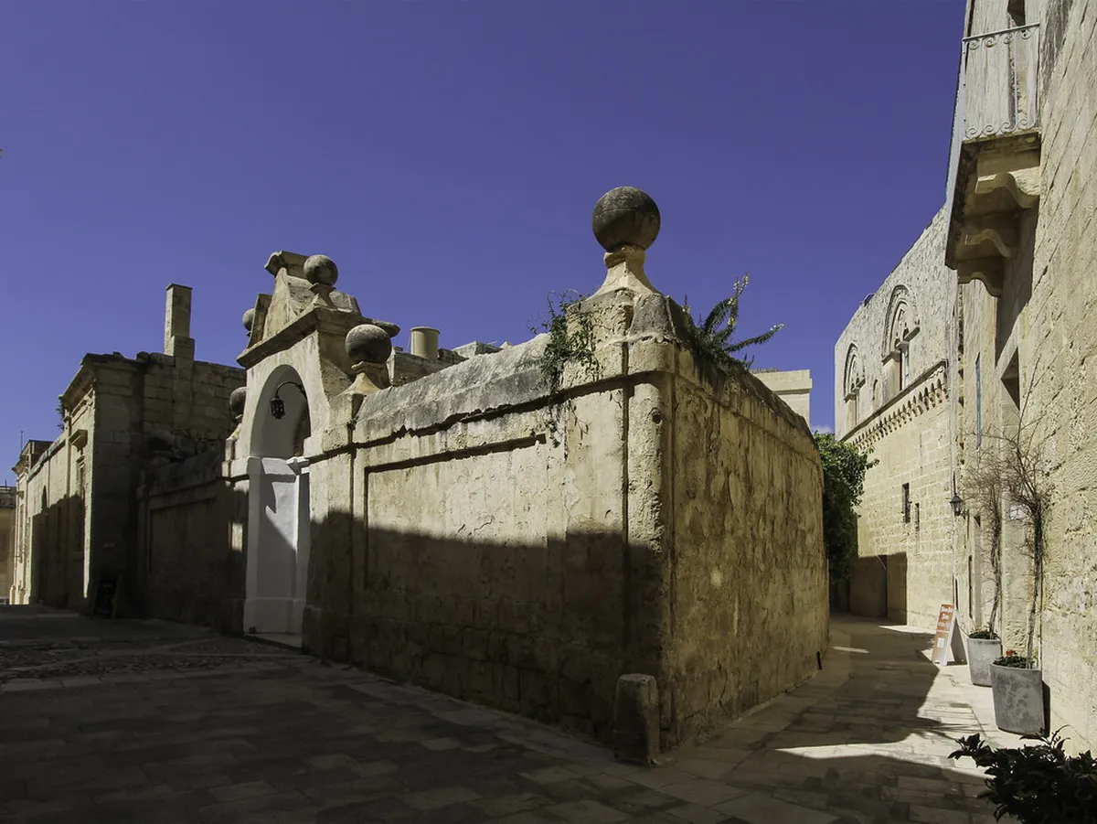 Discover Mdina's Best Evening Spots: A Guide to Nighttime Charm in 2025