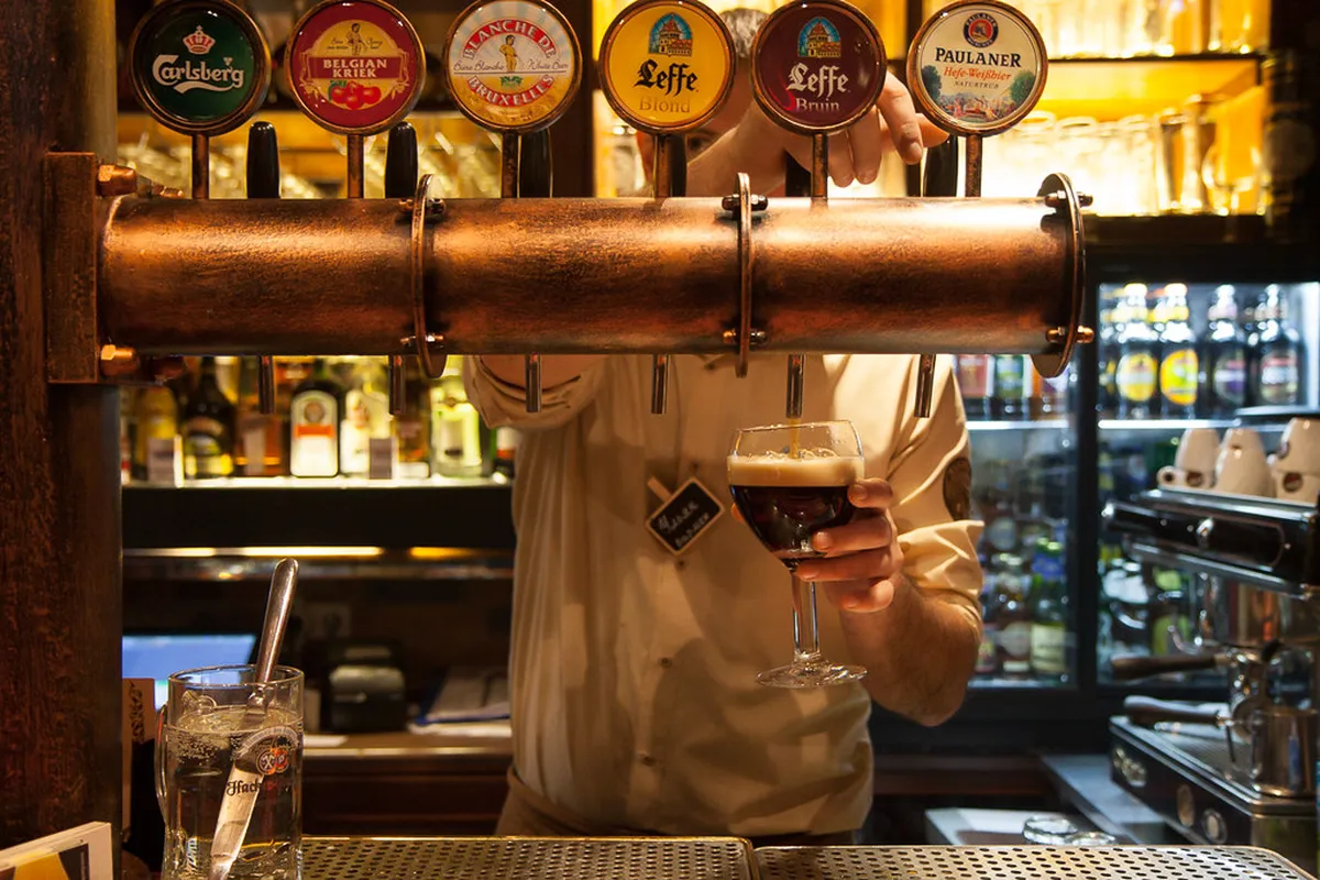 Minsk Pub Crawl Guide 2025: Best Bars & Nightlife Tips