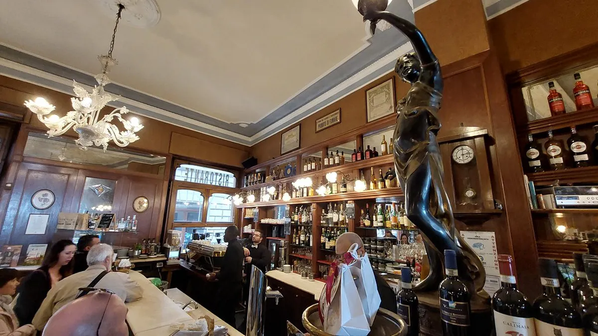 Montepulciano Bar Opening Hours: Your 2025 Guide
