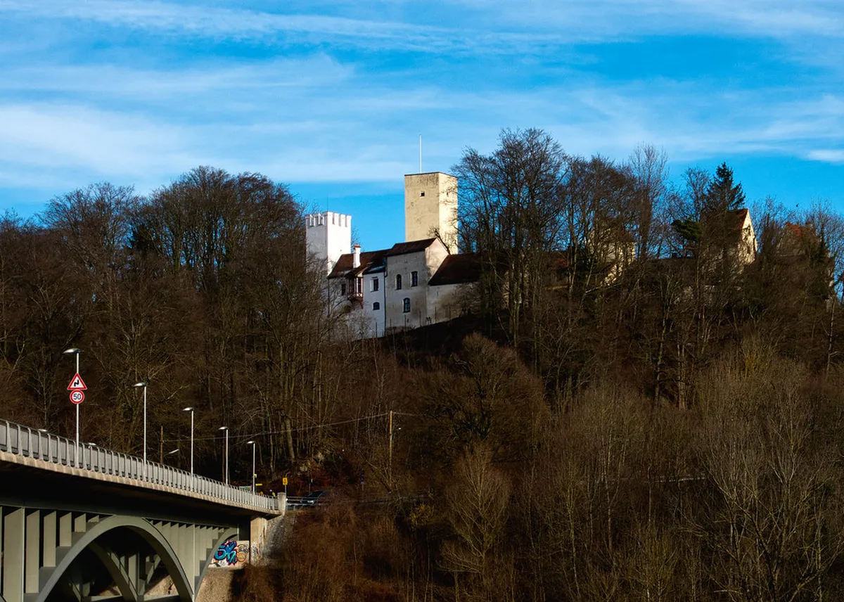 Uncovering Munich's Best Hidden Gem Bars for Your 2025 Trip